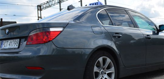 tanie holowanie samochodu, szybka pomoc drogowa holowanie samochodu osobowego